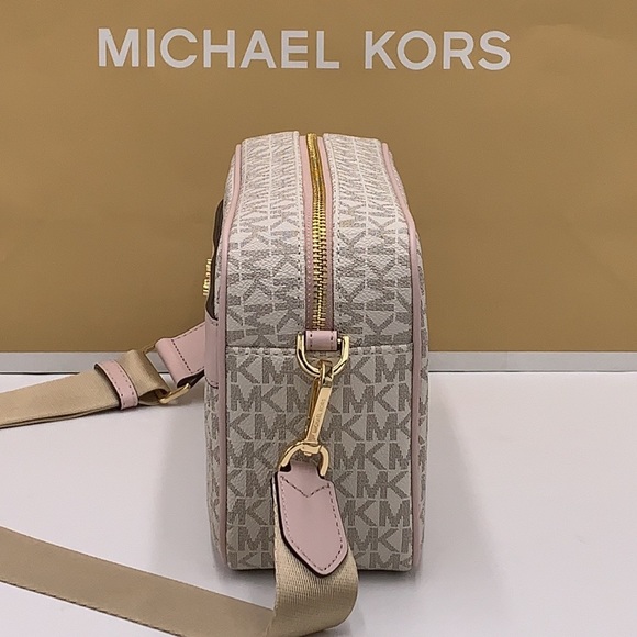 MICHAEL KORS KENLY LARGE POCKET XBODY POWDER BLUSH MULTI - Picture 8 of 16